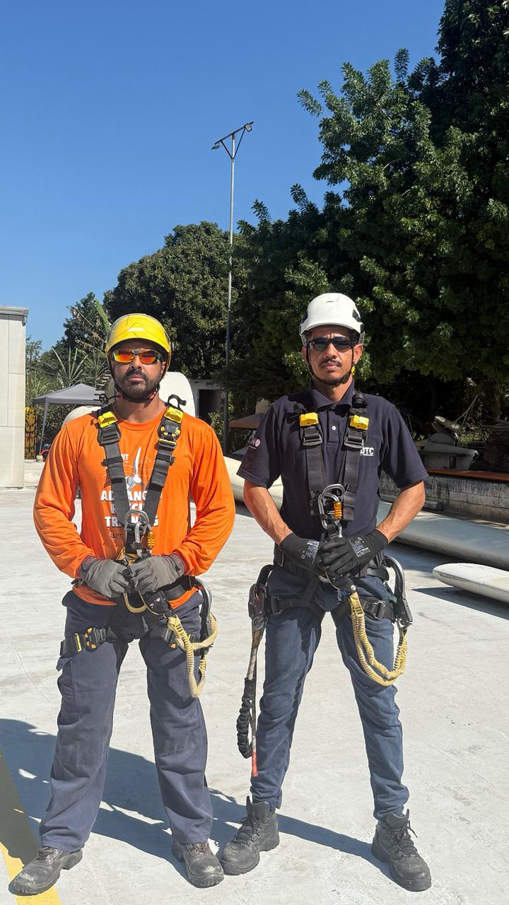 WhatsApp Image 2025-10-31 at 13.01.49